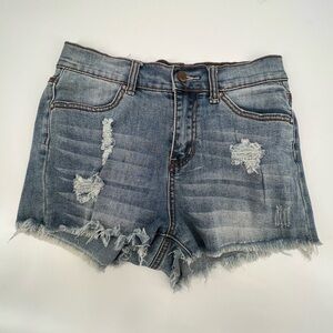 Sugar Magnolia Cut Off Distressed Jean Shorts Size 3 Junior’s